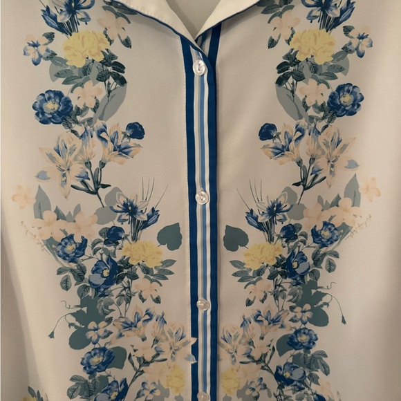 Abercrombie & Fitch Lightweight White Floral Collared Blouse size Large - Picture 11 of 11